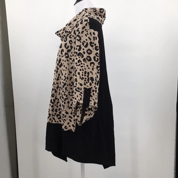 Ali Miles Cream Black Leopard Print Tunic Top Womens Large‎ Cowl Neck - Picture 5 of 10